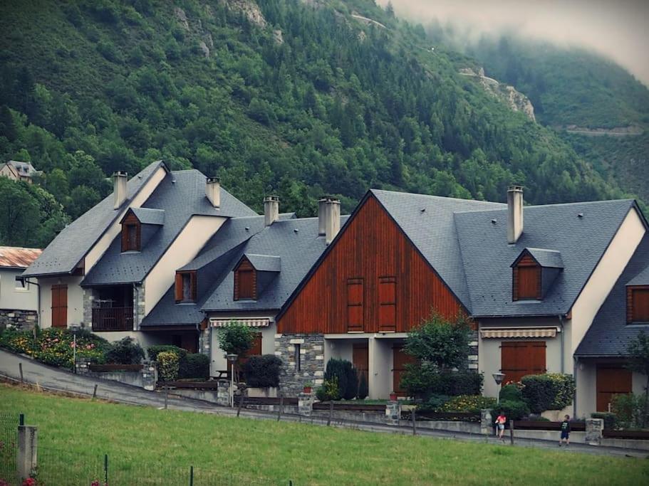 Chalet De Charme A Saint Lary - Vignec Extérieur photo
